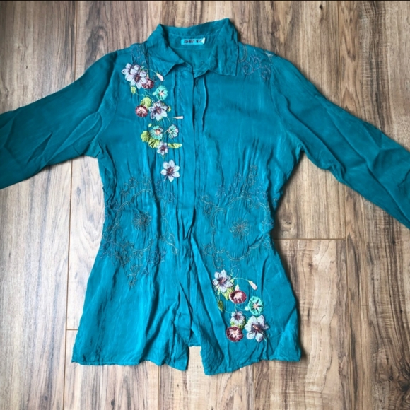 Johnny Was Tops - Johnny was teal embordery blouse